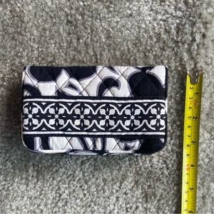 Vera Bradley “One for the Money” black & white snap clutch/wallet